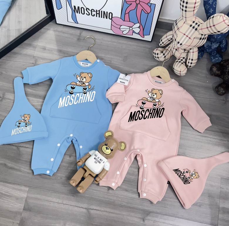 Moschino sz59 66 73 80 90 102